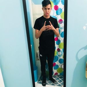 Meet your Posher, Nery